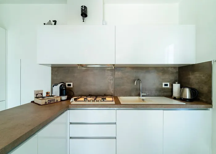 Ritzy Kadoro Lakeview Appartement *