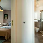 Ritzy Kadoro Lakeview 아파트 *