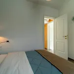 아파트 Ritzy Kadoro Lakeview 네소