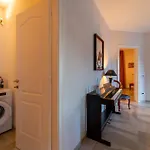 아파트 Ritzy Kadoro Lakeview 네소