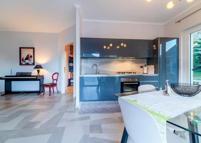 Apartmán Ritzy Kadoro Lakeview Nesso